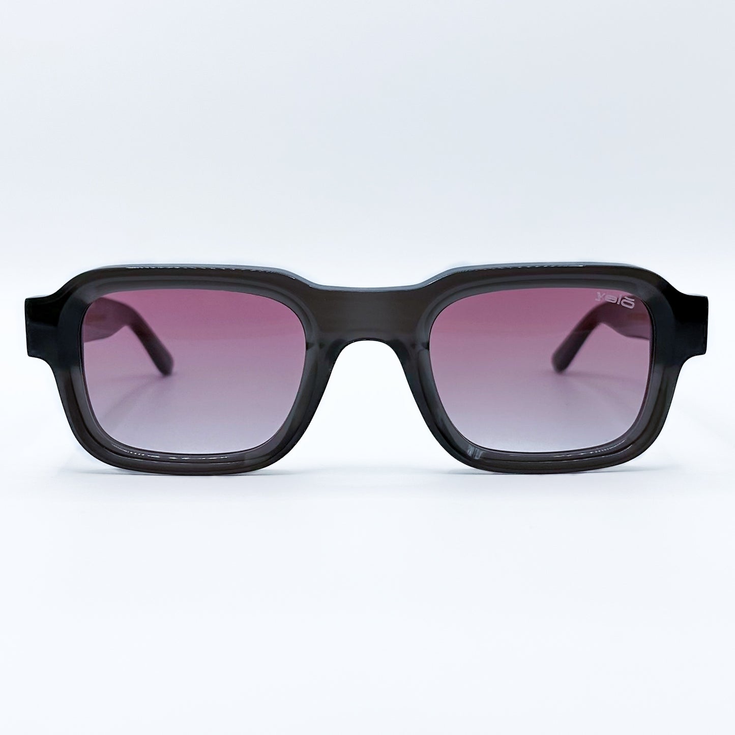 Lentes Grandes Cuadrados, armazón cuadrado de acetato Mazzucchelli, lentes rojos desvanecidos.