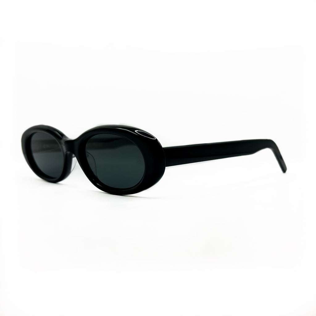 BUNNY BLACK