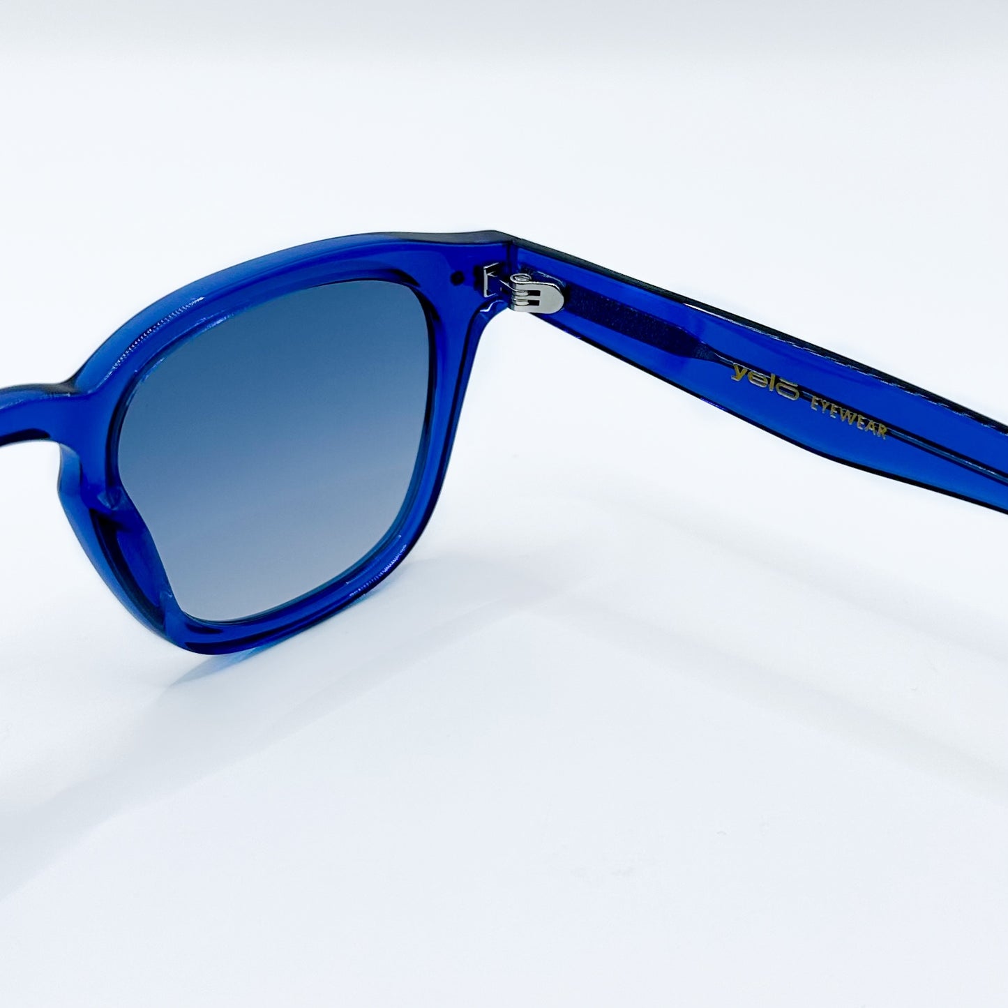 Paris Blue Bisagra. Marca Mexicana Yelo