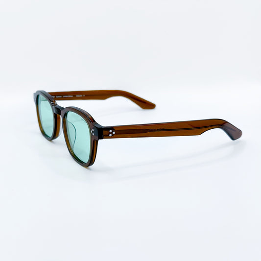 Lentes Cuadrados Azul Aqua de Lado. Yelō Eyewear
