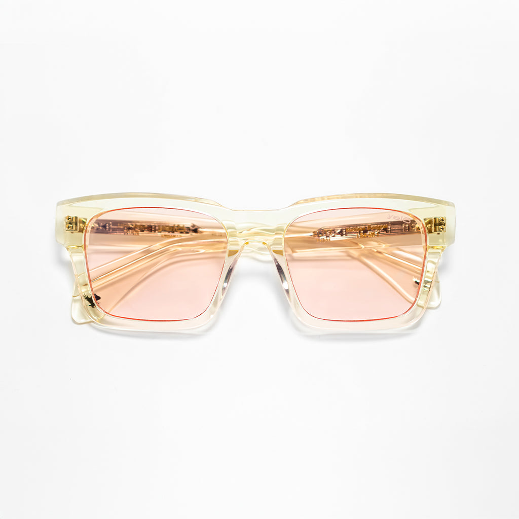 lentes cuadrados transparentes