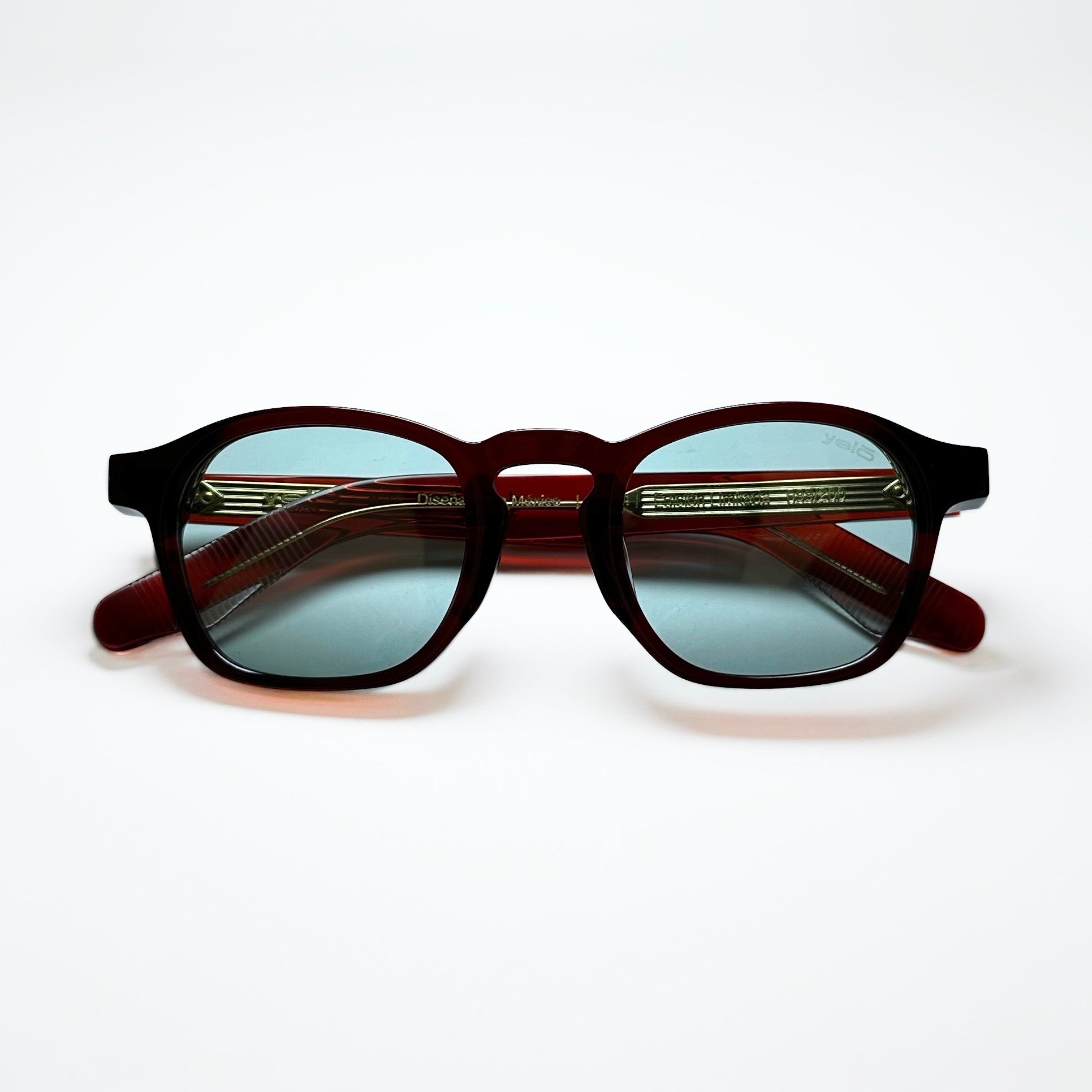 lentes cuadrados azules